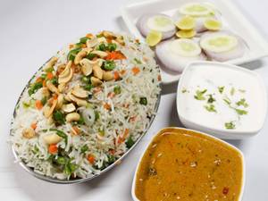 Special Cashew Fried Rice