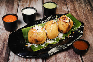 Aaloo Bonda