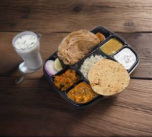 Super Deluxe Thali