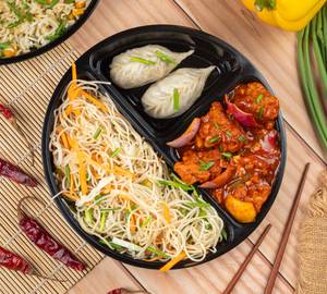 4 Schezwan Chicken + 2 Chicken Momo + Rice/Noodles