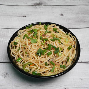 Veg Hakka Noodles