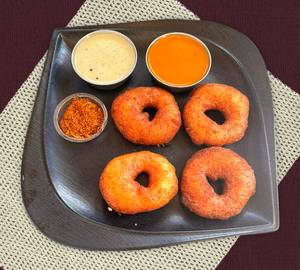 Mendu Vada Sambar chutney(4 Pieces)