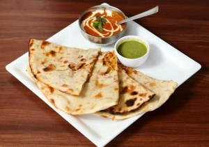 Aloo Naan with  Gravy