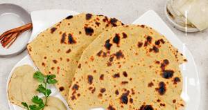 Onion Missi Roti