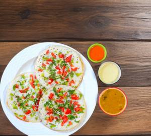 Tomato onian uttapam