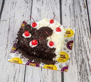 Dual Forest Heart Cake (500Gm) Eggless