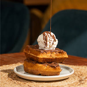 Nuttela Crunchy Waffle