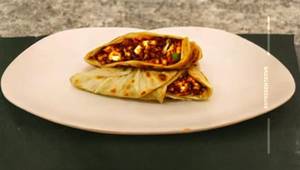 Chilli Paneer Roll
