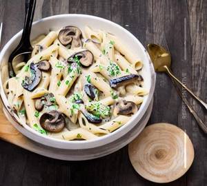 Mushroom White Sauce Pasta