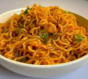 Momos Maggi