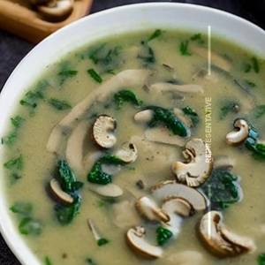 Cream of Mushroom & Spinach Soup