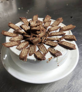 Kit Kat Cream