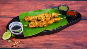 Chicken Reshmi Lasooni Kebab                                            