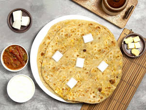 Special Paneer Paratha (2 Pc)