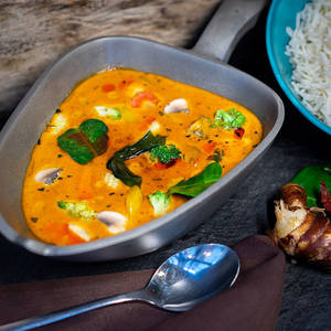 Red Thai Curry Chicken