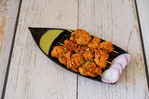 Red Chicken Tikka [8 Pieces]