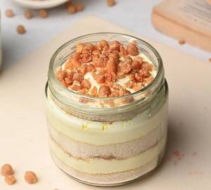 Crunchy Butterscotch Jar Cake
