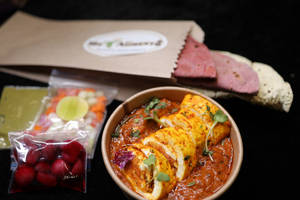 Khoya Paneer With 2 Beetroot Lacha Paratha