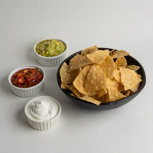 Fresh White Corn Chips