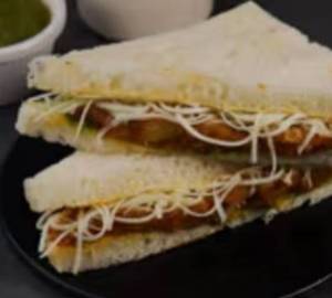 Aloo matar sandwich