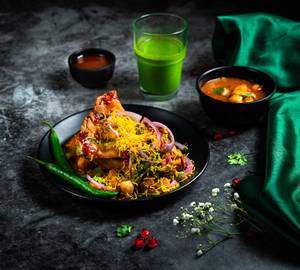 Chole Samosa