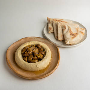 Hummus With Pita