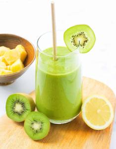 Kiwi milkshakes