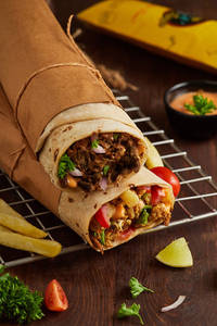 Duo O Loopa Shawarma