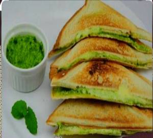 Cheese chunty toast sandwich