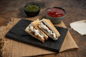 Mini Chicken Sandwich - Garlic - Dubai Style