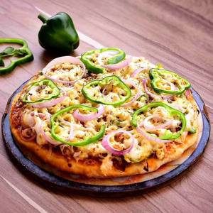 Onion And Capsicum [ 7 Inches ]