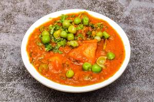 Aloo Matar Tamatar Gravy