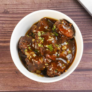 Chicken Manchurian With Bone Gravy