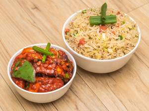 Fried Rice with Chilli Paneer Gravy
