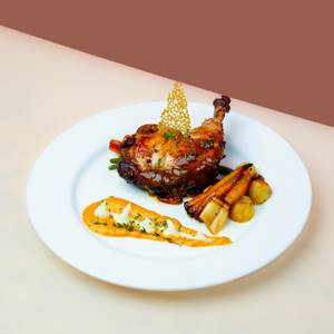 Chicken Confit With Roasted Potatoes (Large Plates)