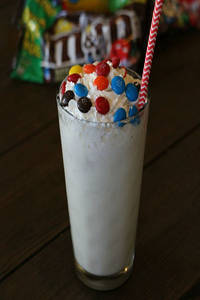 M N M Shake