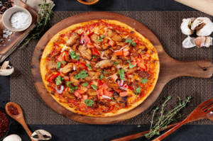 Chicken Tikka Pizza [Thin Crust]