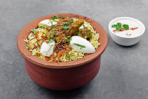 Chicken Malai Seekh Kebab (06 Pcs)