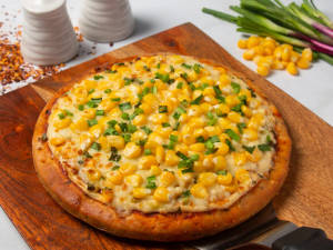 Cheese corn pizza