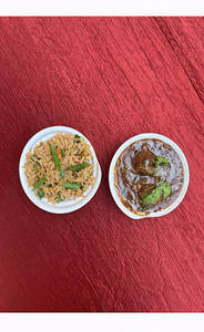 Manchurian Gravy (250 Ml) + Veg Fried Rice (250 Ml)