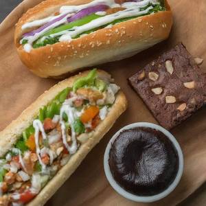 Veg Sub With Dessert Combo
