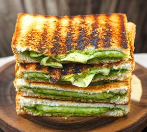 Cheese And Chutney Sandwich