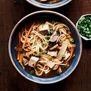 Hot & Sour Noodles (semi Gravy)