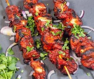 Chicken Tikka (8 Pcs)