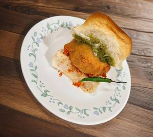 Vada pav (mini)