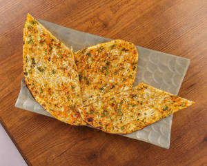 Cheese Garlic Naan