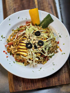Buckwheat Noodles With Grilled Paneer