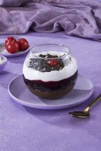 Black forest Mousse Cake