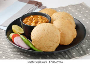 Aloo Sabzi 8 Poori