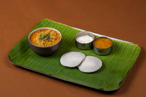 Idly Vada Curry